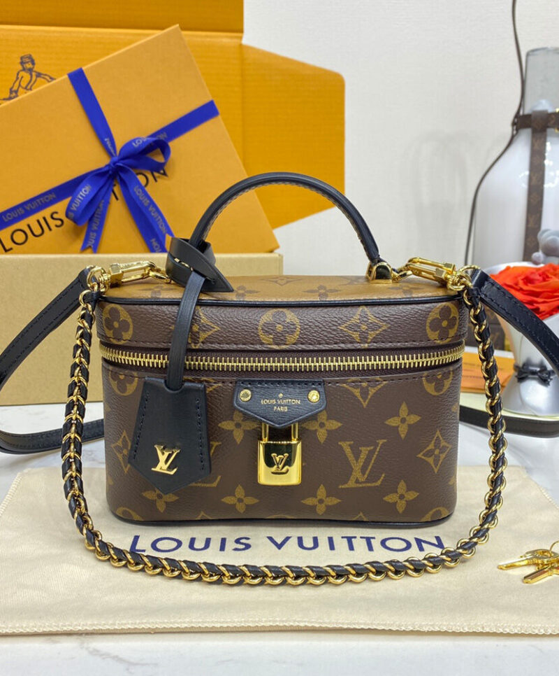 Louis Vuitton Vanity Chain Pouch M47125 Brown